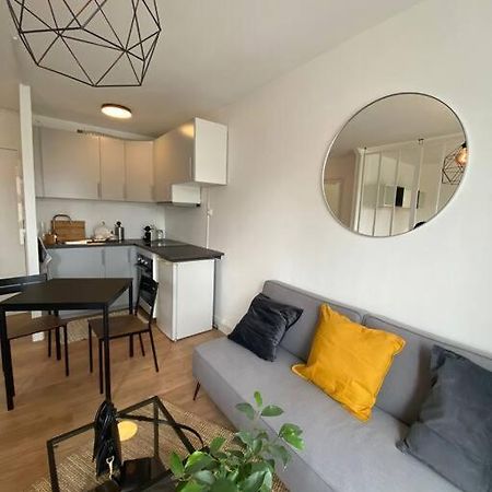 Superbe Studio Avec Parking Gratuit Sur Place Paray-Vieille-Poste Exterior foto